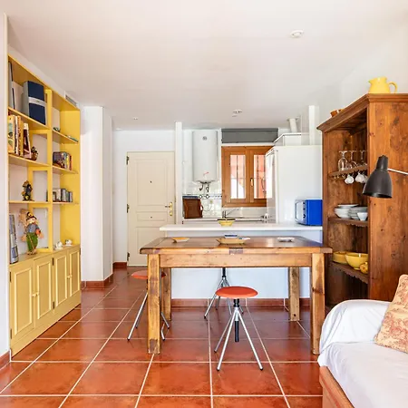 Mariposas Con Jardin Apartment *